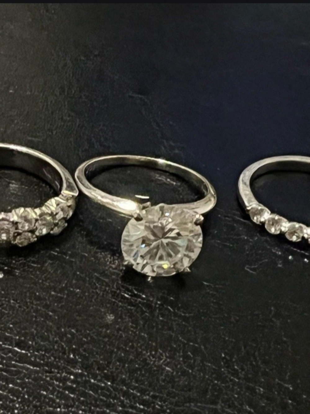 Classic Solitaire White Gold Engagement Ring with Round Diamond
